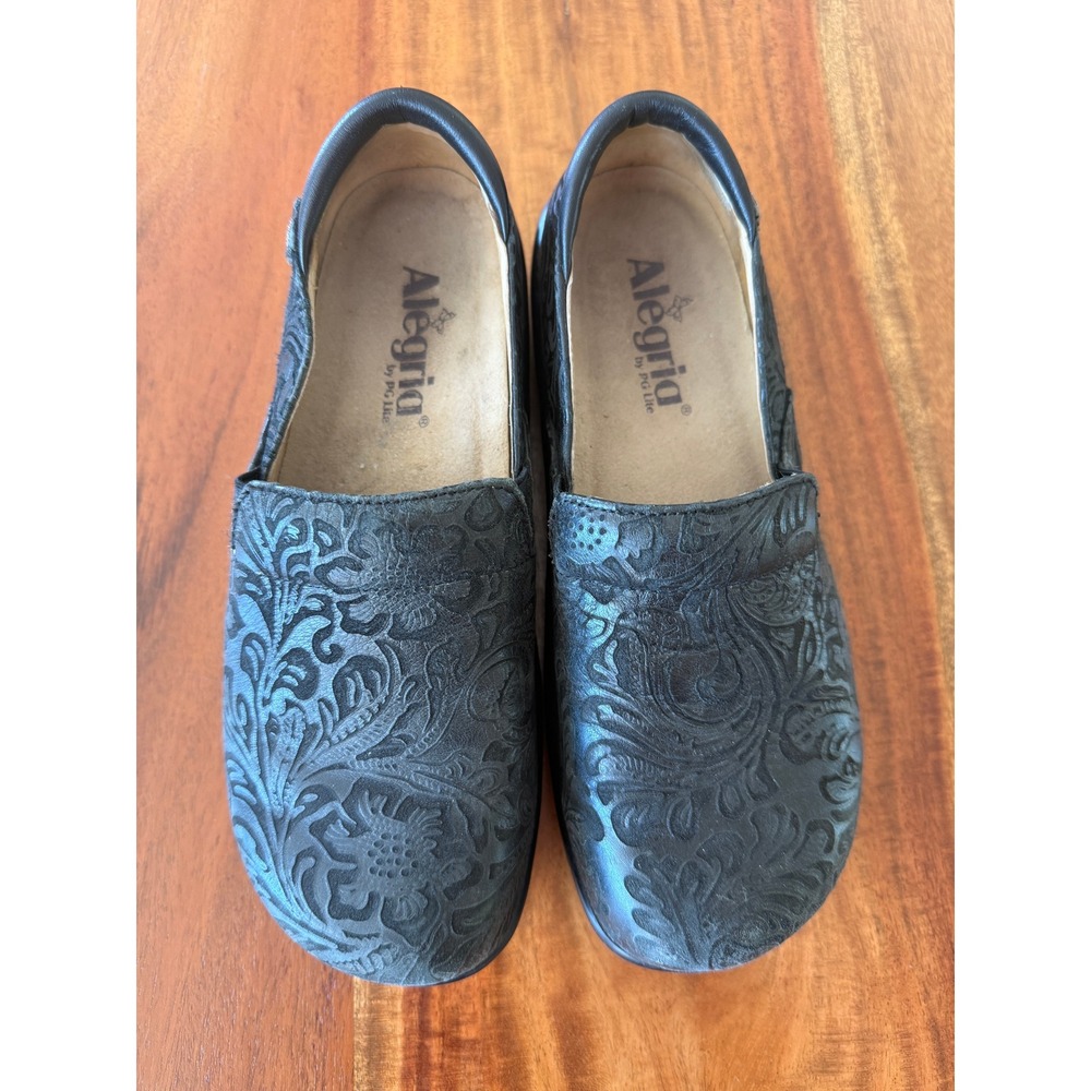 Alegria Women's Black Ornate Clogs Size 6/36